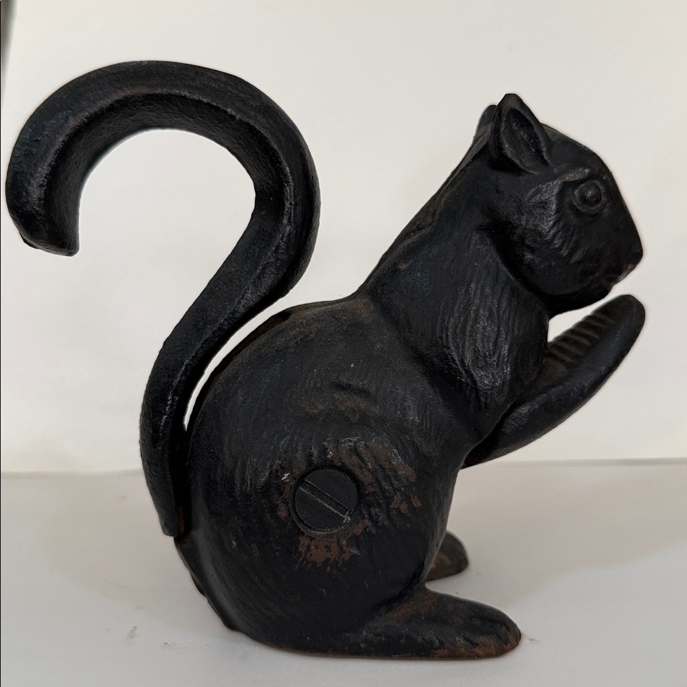 Nut 🌰 Cracker Black Cast Iron Squirrel Figurine vintage